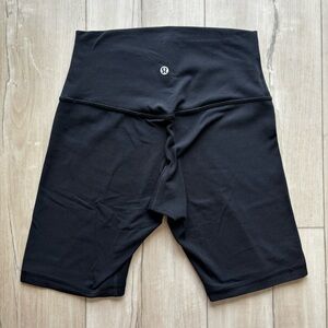 Lululemon Align Shorts 8”